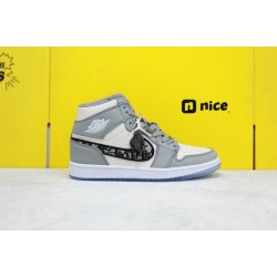 Nike Air Jordan 1 Retro High Premium Unisex Basketball Shoes CN8607-002